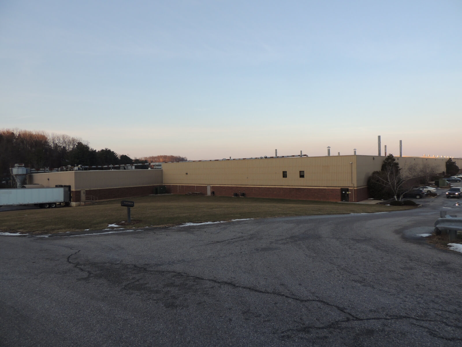 2075 Loucks
