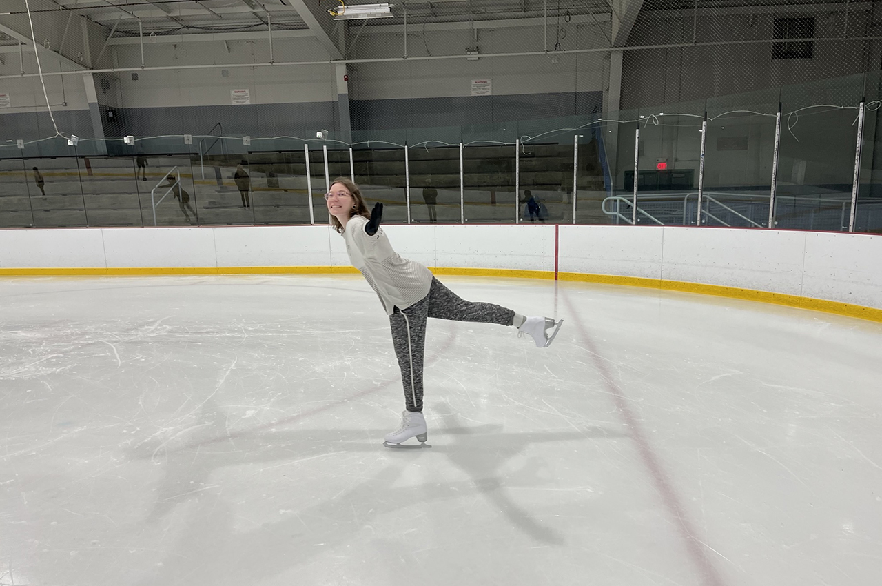 Kirsten Deaver, Accountant