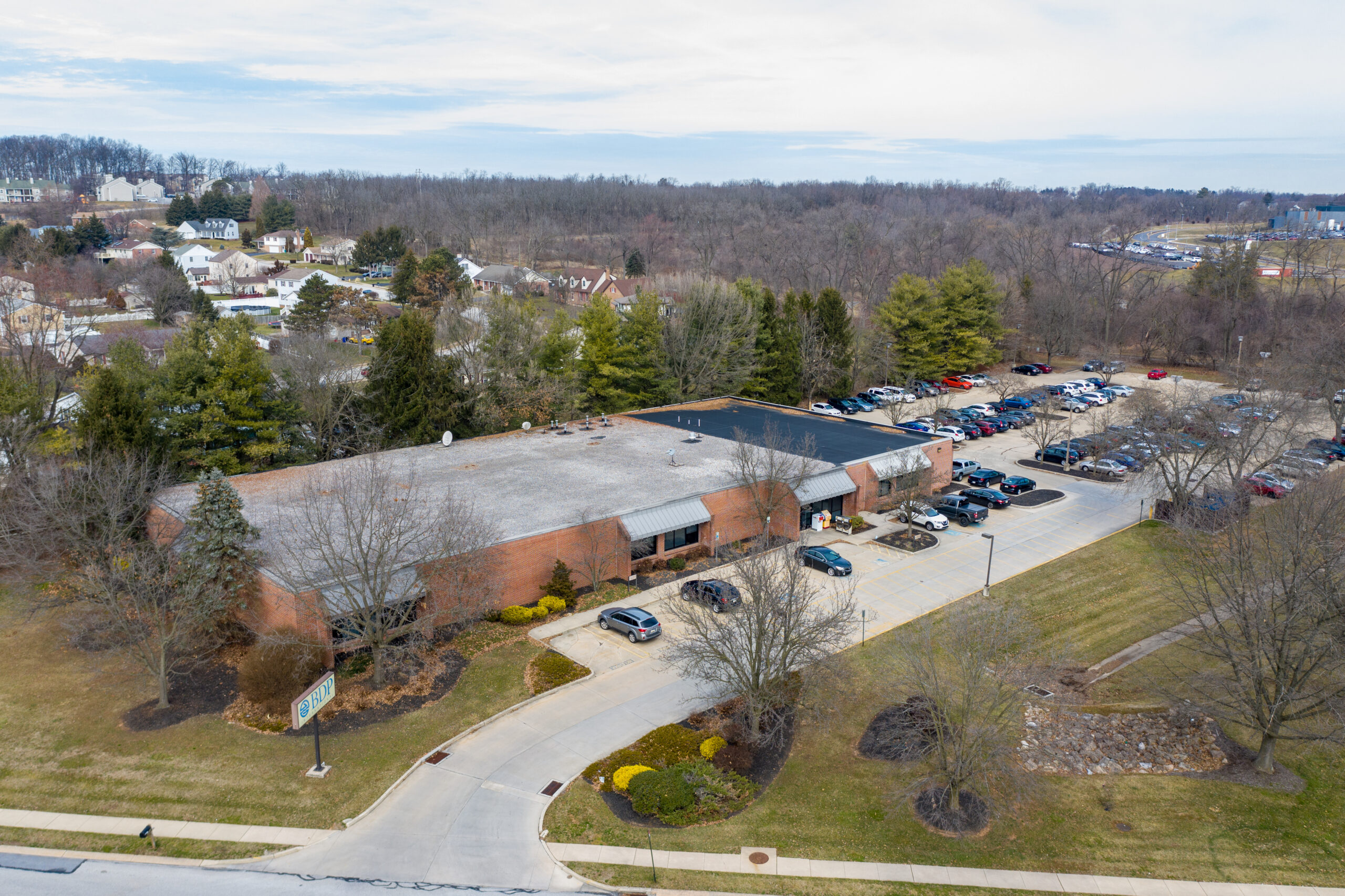 1690 Kenneth Rd-3 1690 Kenneth Rd-3