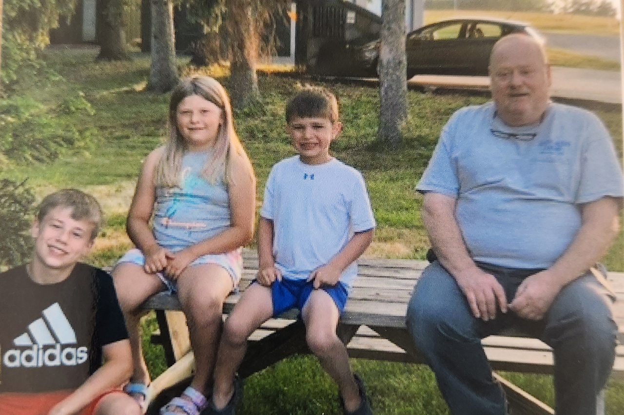 Allen Stough and his grandkids